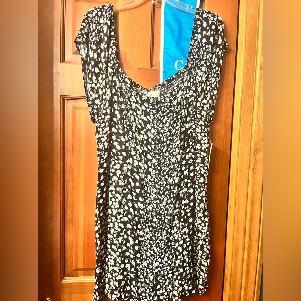 NEW flowered romper 2X